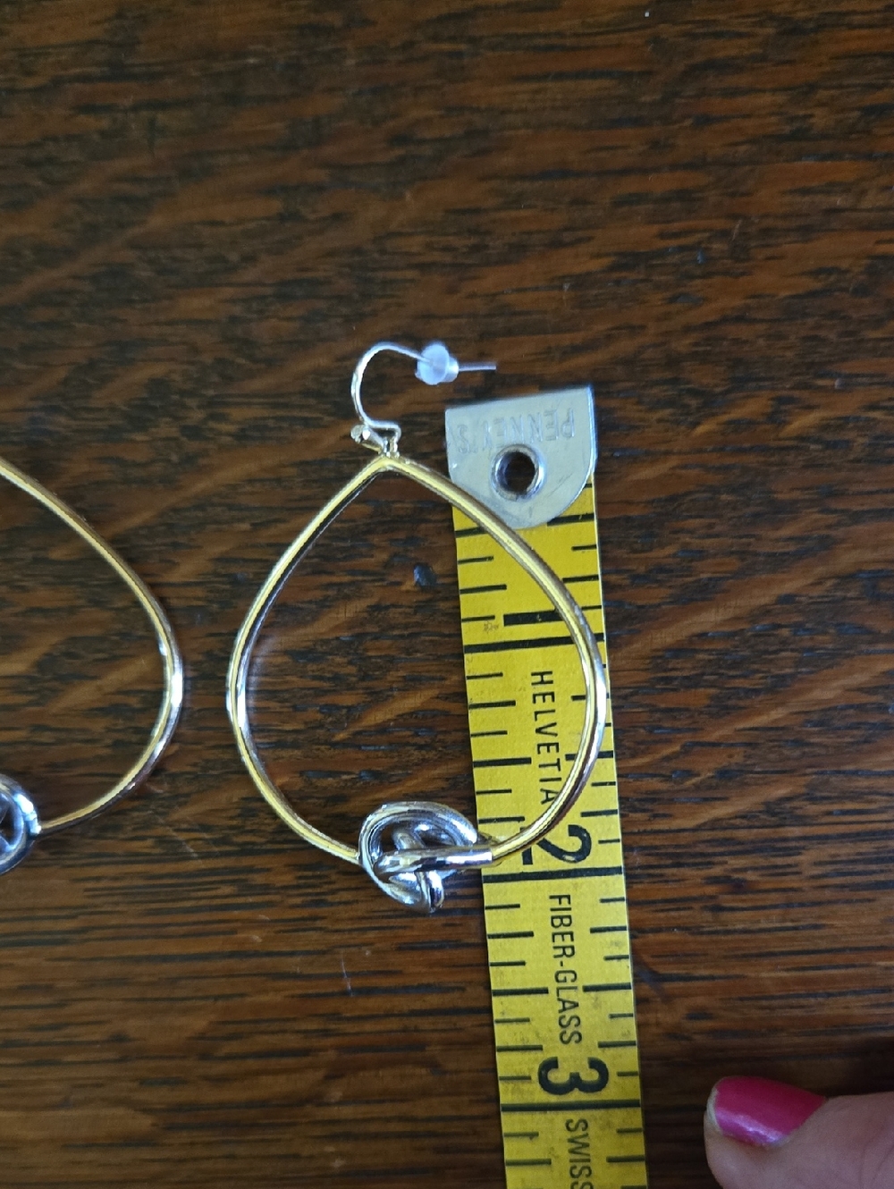 Kendra Scott Presleigh Love Knot Earrings In Gold With Silver Knots. - Picture 5 of 10